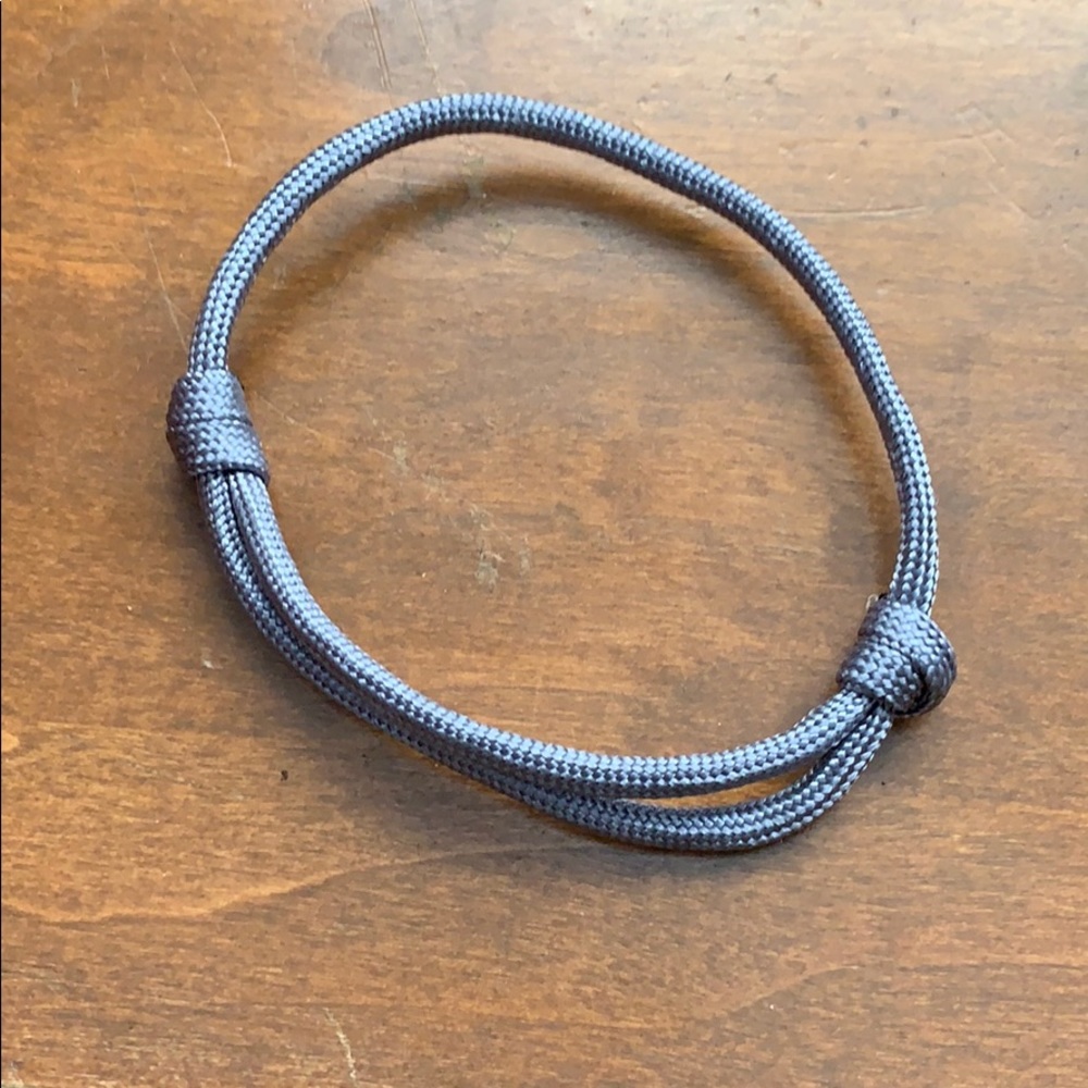 Slip knot bracelet